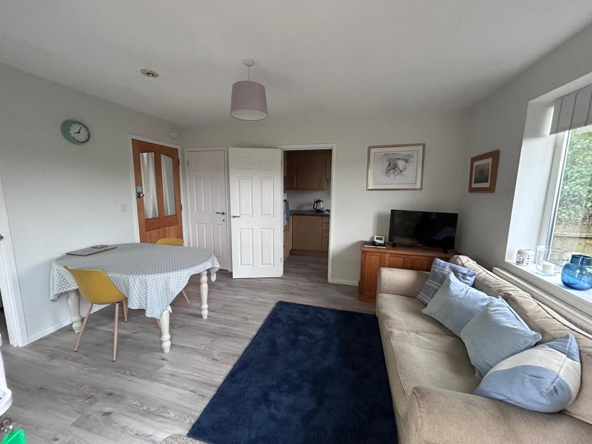 Hamble House Holiday Let ウッドブリッジ エクステリア 写真